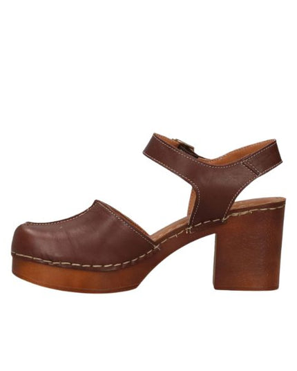Cinzia Soft sabot con cinturino e tacco effetto legno
