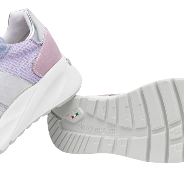 Nero Giardini sneakers in pelle e tessuto con borchie