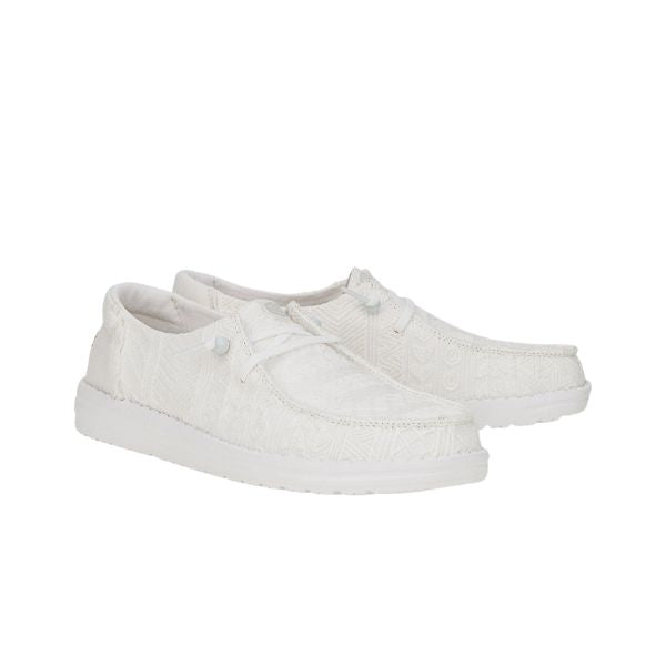 Hey Dude Wendy Crochet Lace scarpe in tessuto bianco con ricami