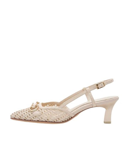 Tamaris slingback intrecciate con accessorio gioiello avorio