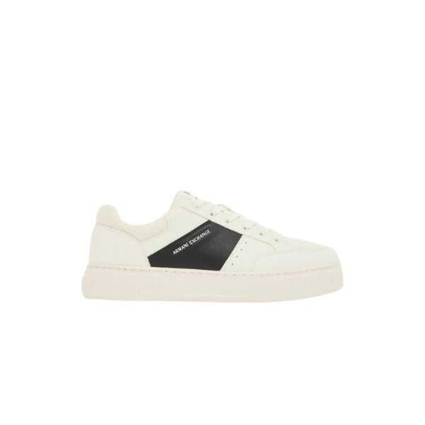 Armani Exchange sneakers bianche con logo laterale a contrasto