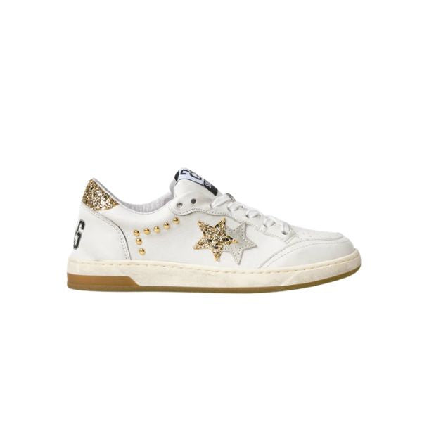 2Star Week Star sneakers effetto used con dettagli oro