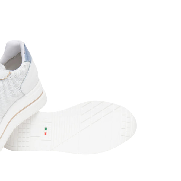 NERO GIARDINI sneakers con applicazione