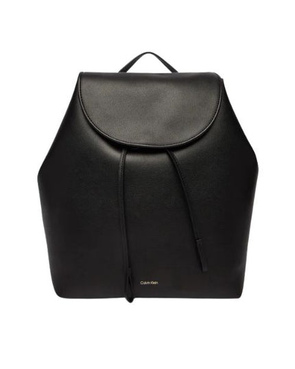 Calvin Klein zaino in pelle nera con coulisse e patta