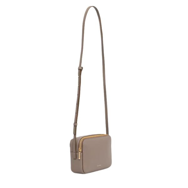 Calvin Klein Borsa a tracolla desert taupe