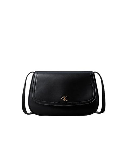 Calvin Klein borsa a tracolla con patta nera