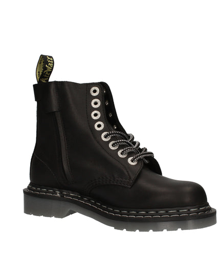 Dr. Martens 1460 Pascal in pelle morbida con occhielli cromati e zip laterale