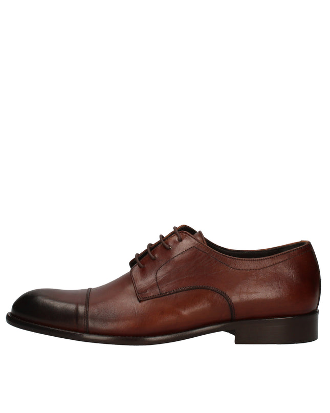 Exton scarpe stringate in pelle