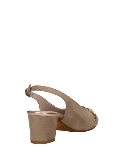 Cinzia Soft scarpe spuntate con tacco e cinturino