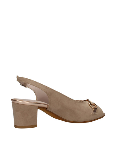 Cinzia Soft scarpe spuntate con tacco e cinturino