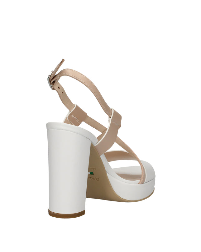 Nero Giardini sandali in pelle con tacco a blocco e plateau