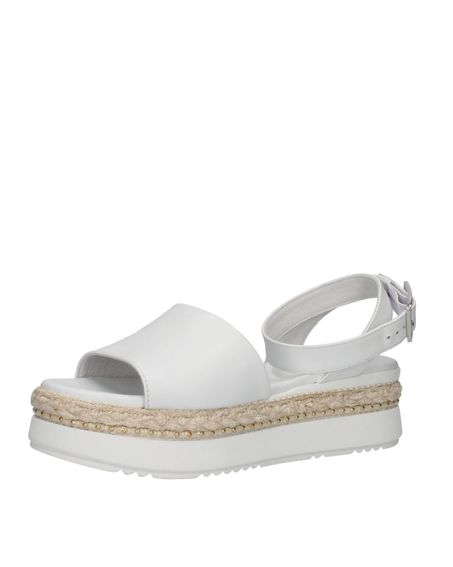 Nero Giardini sandali in pelle con dettagli in rafia