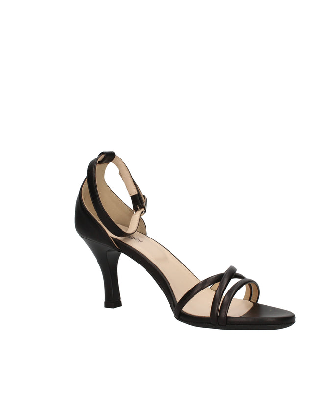 Nero Giardini sandali in pelle con tacco a spillo