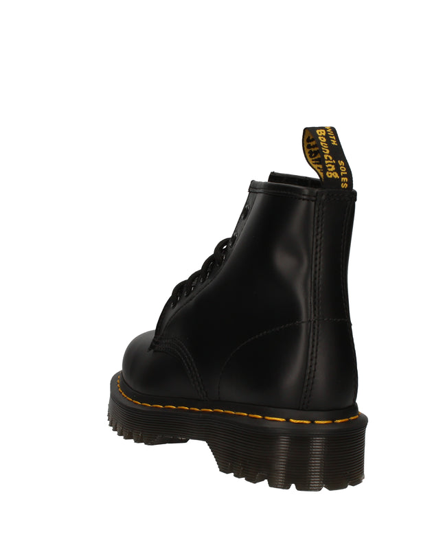 Dr. Martens 101 Bex anfibi in pelle smooth