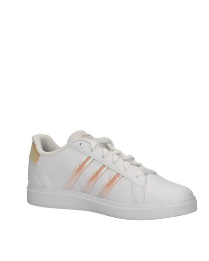 Adidas Grand Court 2.0 sneakers con dettagli olografici