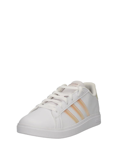 Adidas Grand Court 2.0 sneakers con dettagli olografici