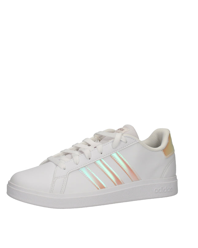 Adidas Grand Court 2.0 sneakers con dettagli olografici