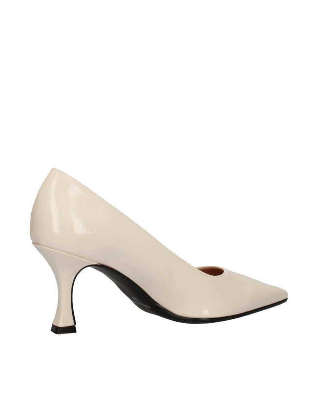 Cinzia Soft decolletè in vernice con tacco a clessidra