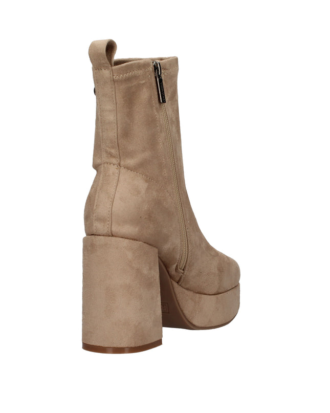 Refresh stivaletti scamosciati con tacco e plateau