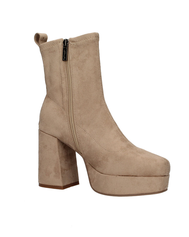 Refresh stivaletti scamosciati con tacco e plateau