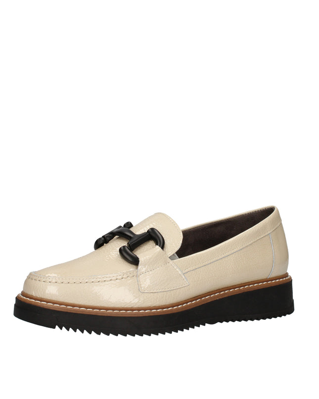 Pitillos mocassini in vernice con accessorio