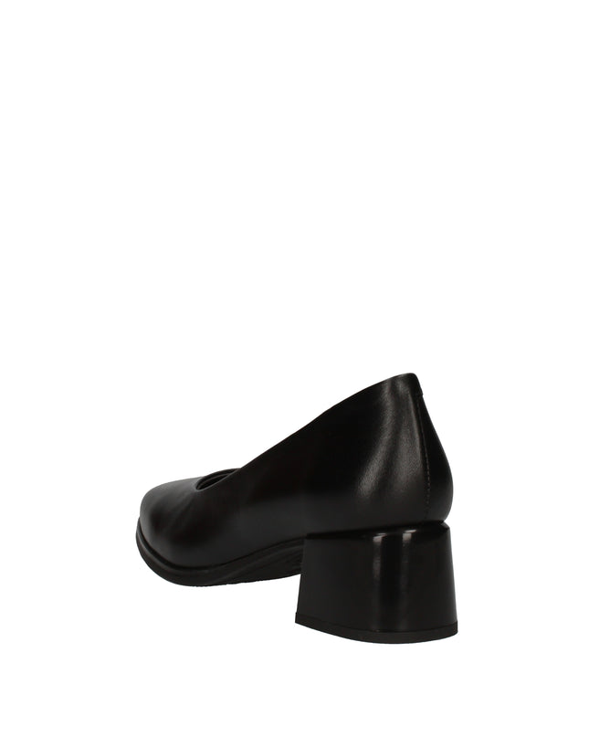 Pitillos decolletè con tacco spesso