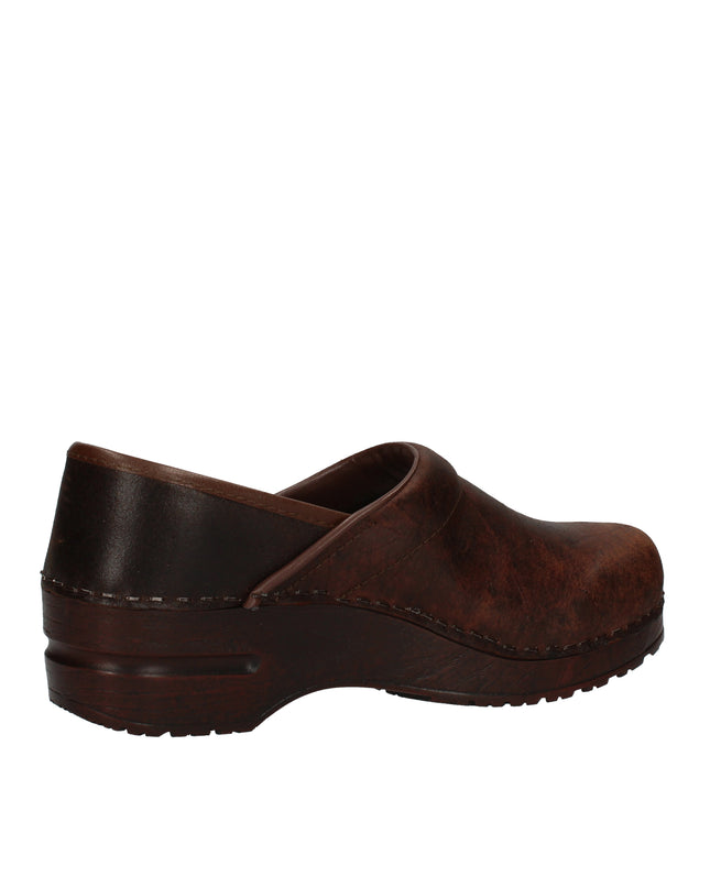 Sanita Original zoccoli chiusi in pelle lavorata