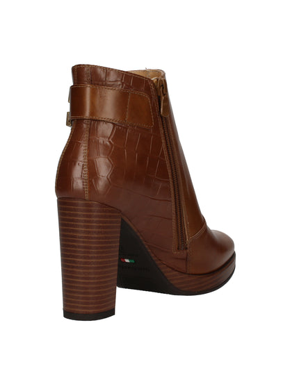 Nero Giardini tronchetti in pelle stampata con tacco effetto legno