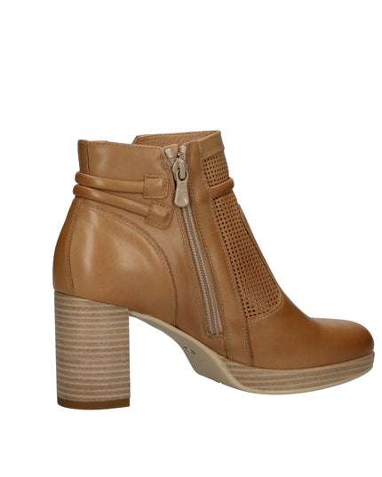 Nero Giardini tronchetti in pelle traforati con tacco effetto legno