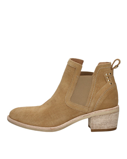 Nero Giardini stivaletti texani in camoscio con tacco effetto legno