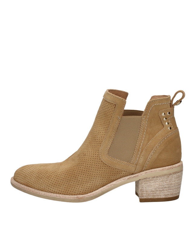 Nero Giardini stivaletti texani in camoscio con tacco effetto legno