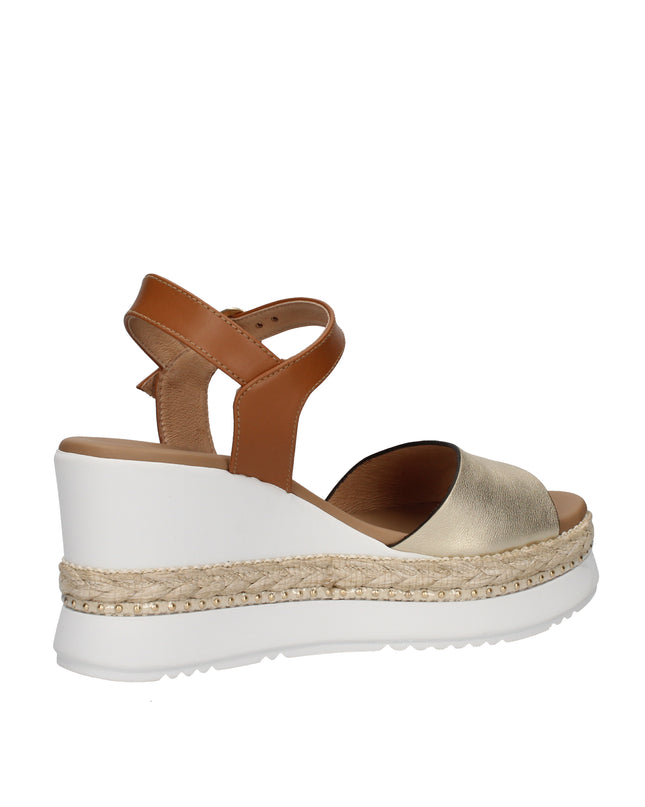 Nero Giardini sandali con zeppa in pelle