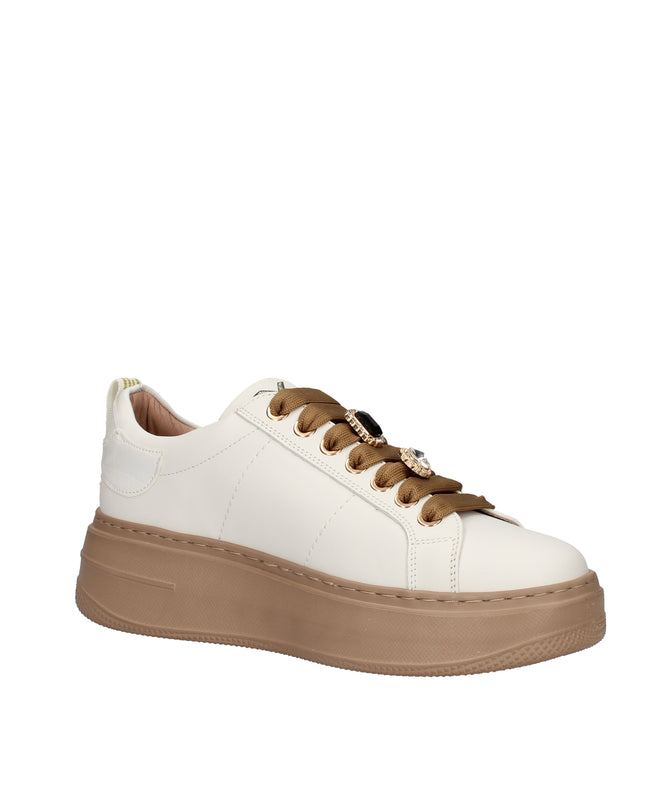 Keys sneakers in pelle con dettagli gioiello sui lacci