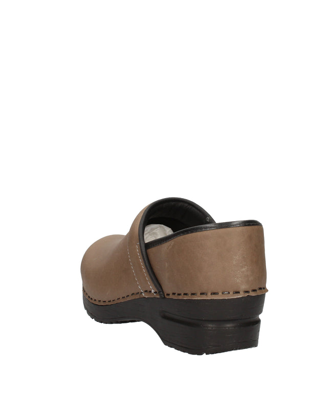 Sanita Origina Madrid zoccoli in pelle martellata