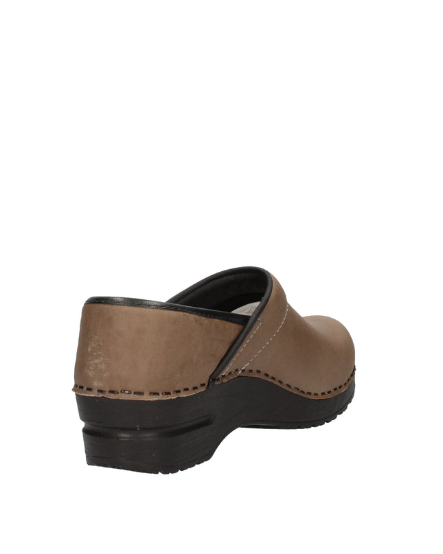 Sanita Origina Madrid zoccoli in pelle martellata