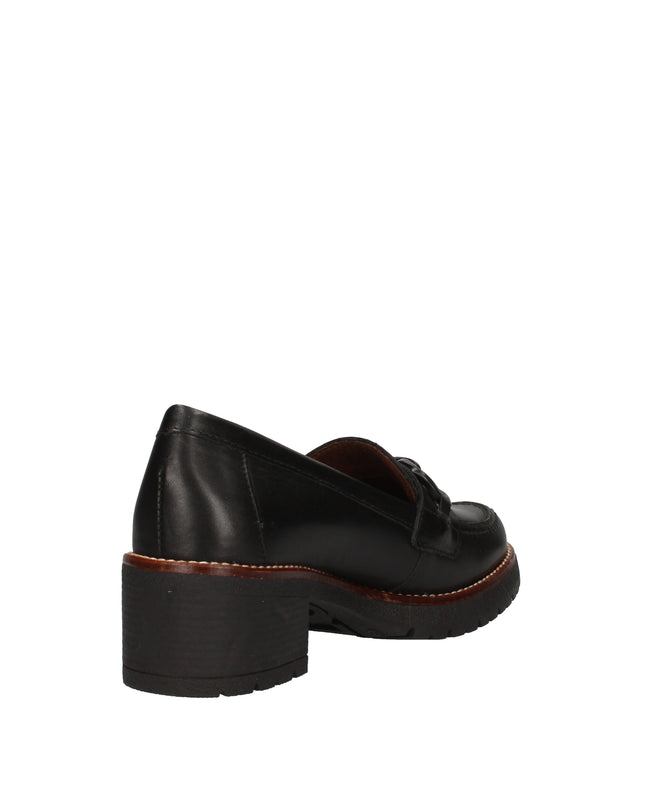 Pitillos mocassini con tacco a blocco e catena tono su tono