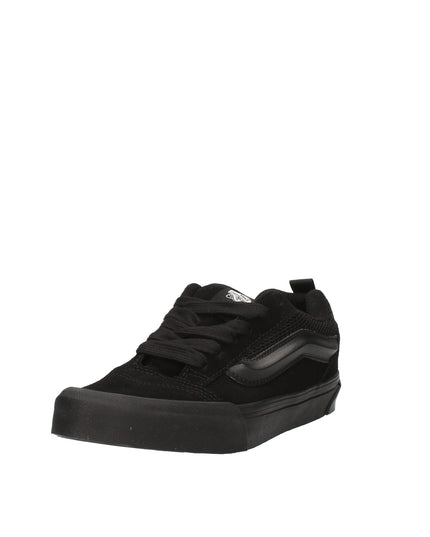 Vans Knu Skool sneakers tono su tono con linguetta imbottita