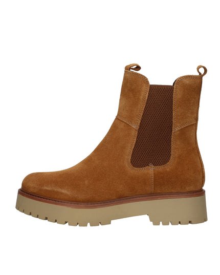 Cinzia Soft stivaletti chelsea in camoscio con suola carrarmato