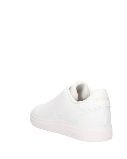 Adidas Advantage Base 2.0 sneakers con strisce traforate