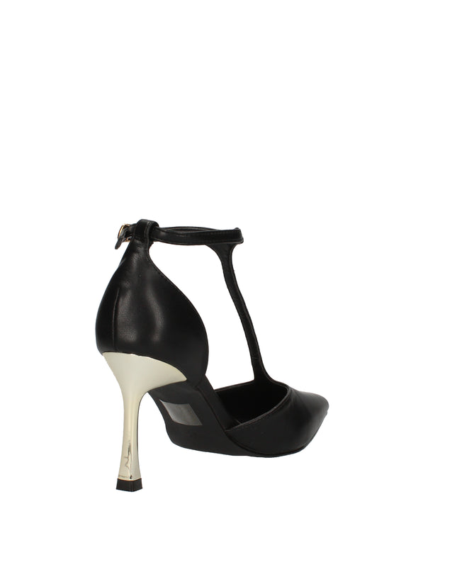 Menbur decolletè con tacco lucido e cinturino a T