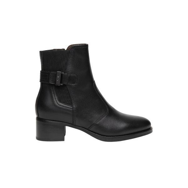 Nero Giardini stivaletti in pelle nera con elastico