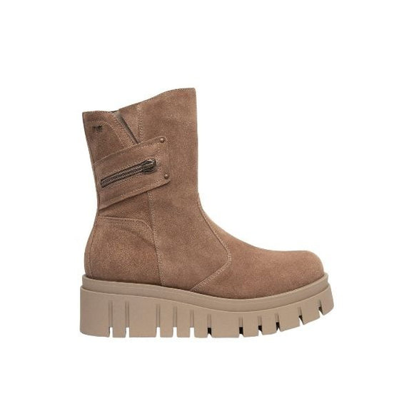 Nero Giardini stivaletti platform in suede mou