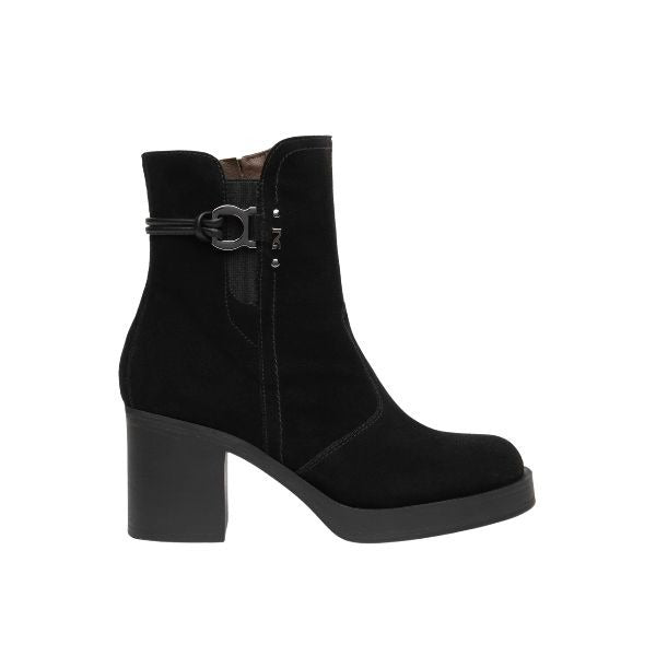 Nero Giardini stivaletti in suede nero