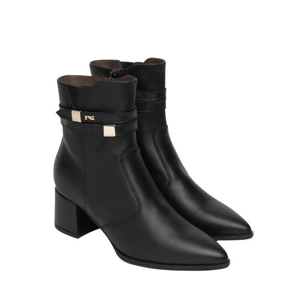 Nero Giardini tronchetti in pelle nera