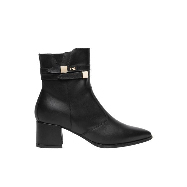 Nero Giardini tronchetti in pelle nera
