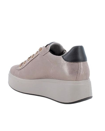 Igi&co sneakers platform in pelle laminata con charm champagne