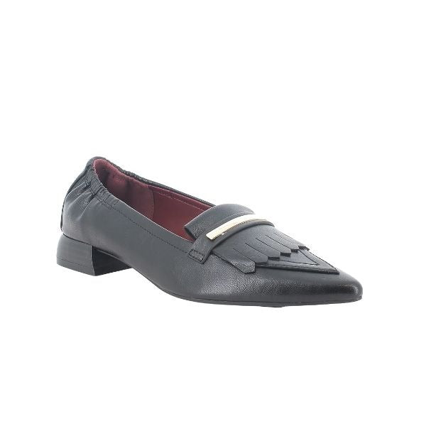 Igi&co mocassini a punta con tacco in pelle nera