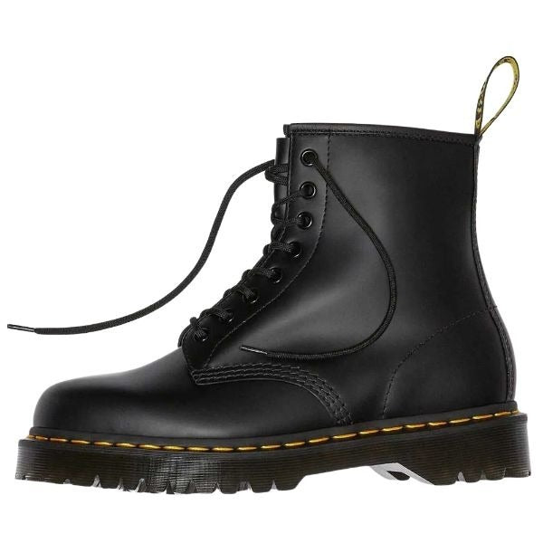 Dr Martens Bex Anfibi in Pelle - Stile Iconico e Comfort Duraturo