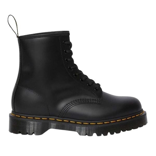 Dr Martens Bex Anfibi in Pelle - Stile Iconico e Comfort Duraturo