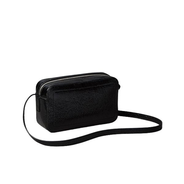 Calvin Klein borsa a tracolla in naplack lucida e increspata nera